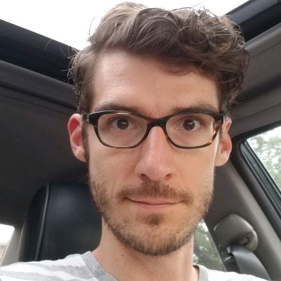 Meet your Posher, Zac - Picture 1 of 1